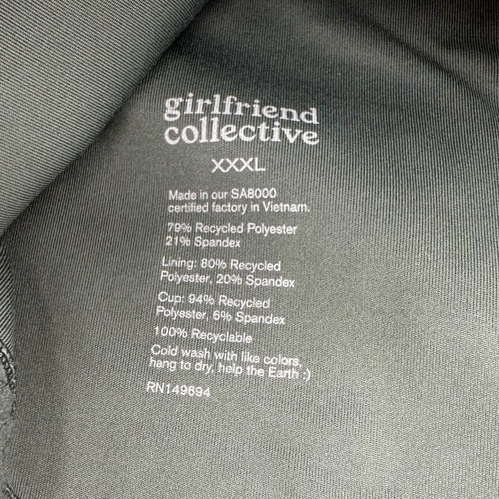 Girlfriend Collective| LouV-Back Bra- Moss Green - Picture 6 of 6